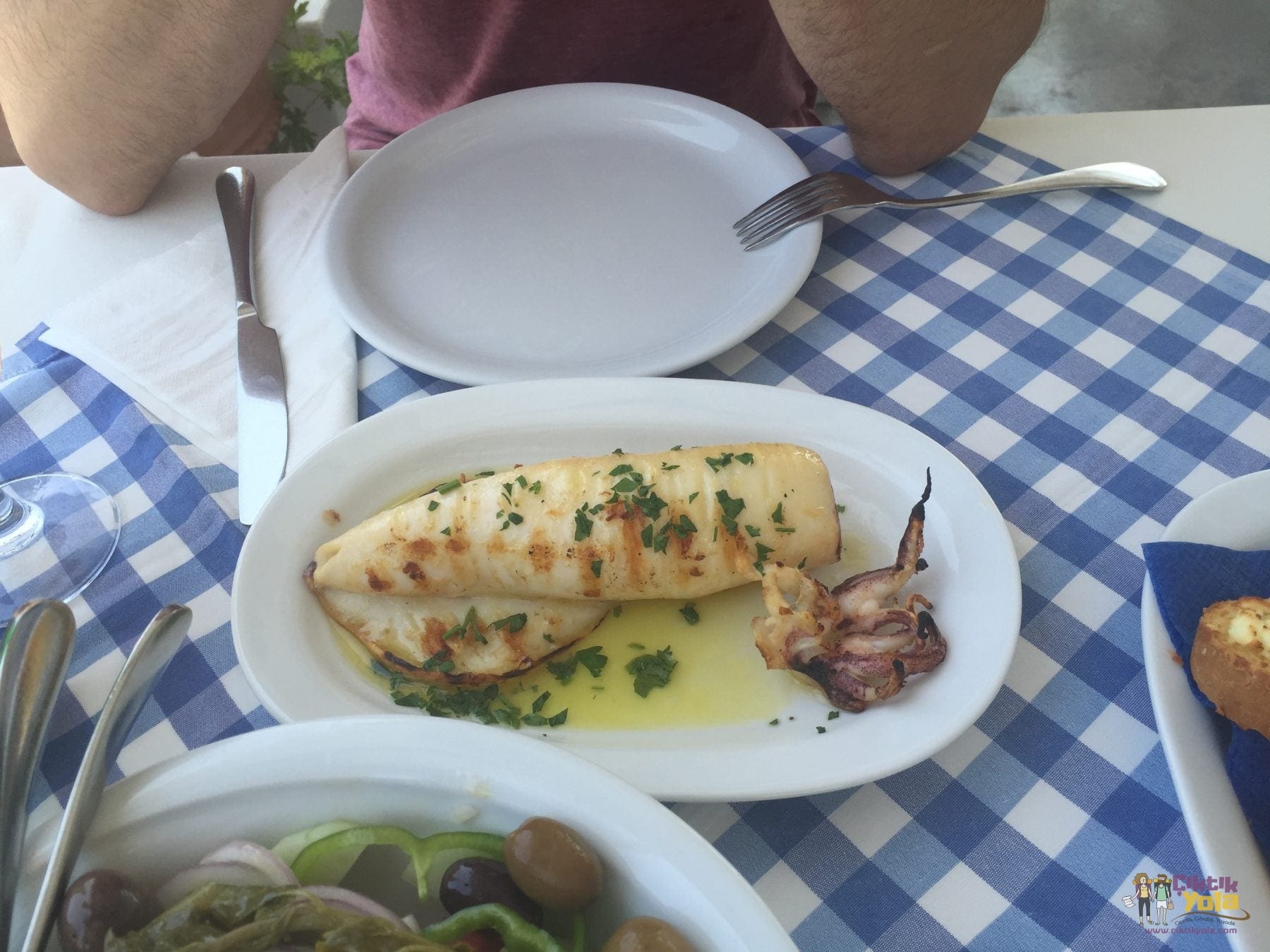 kalamari manolis taverna faliraki