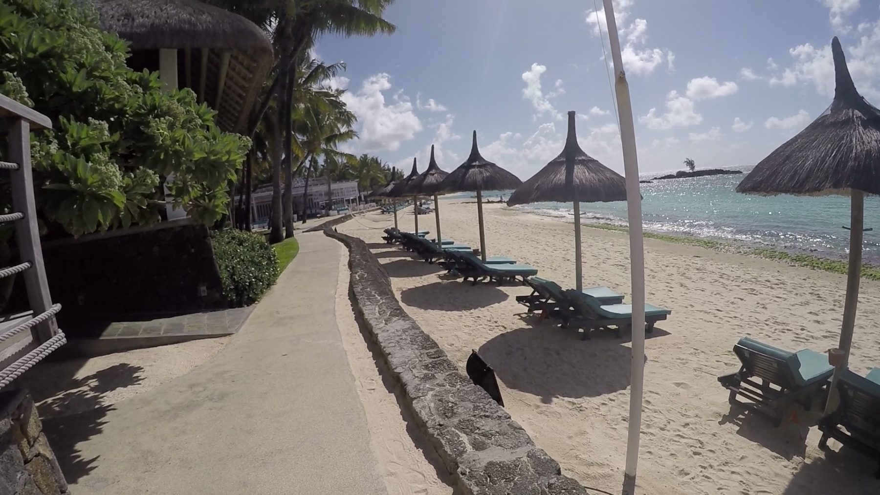 constance bele mare plage mauritius kumsal