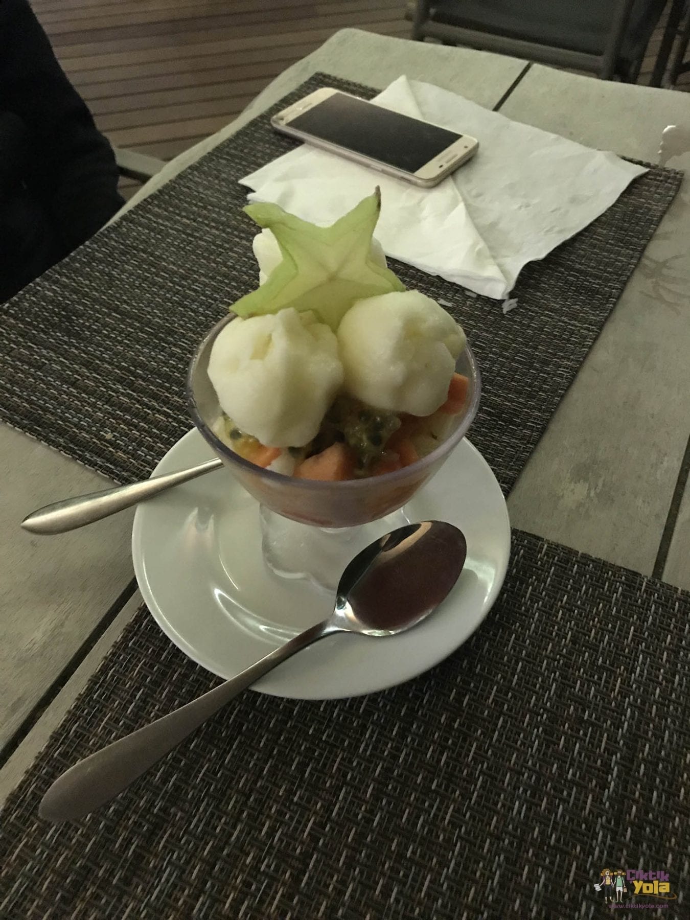Kafe Kreol Tatlı