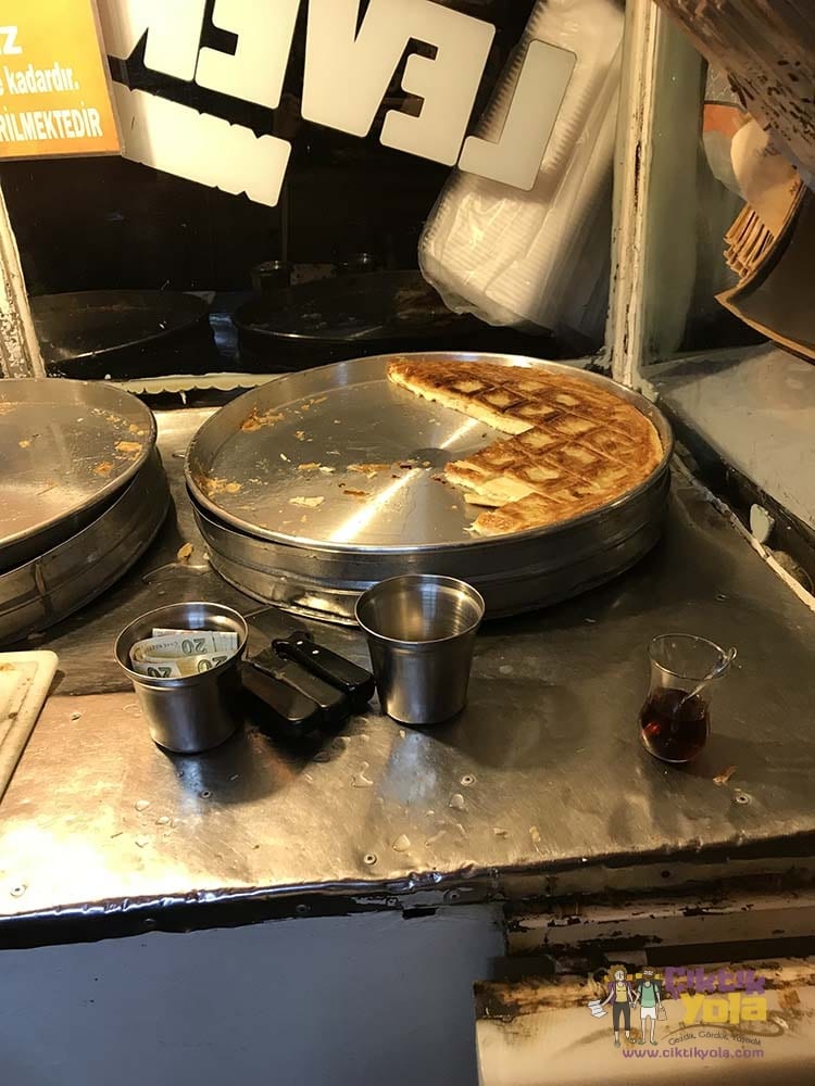 Adana Peynirli Su Böreği