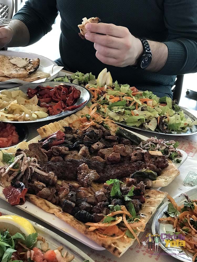 Adana Kebap Kaburgacı Yaşar Usta