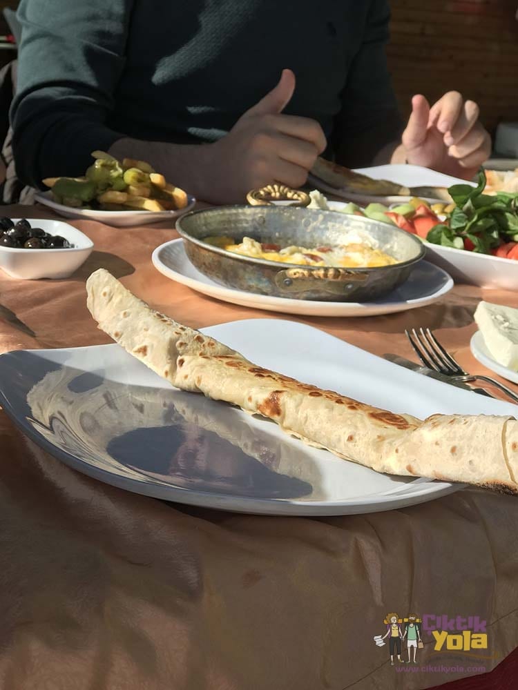 Adana Seyhan Barajı Kahvaltı