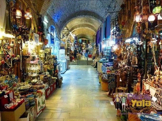 Tarihi Kemeraltı Çarşısı