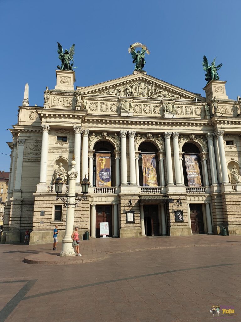 Lviv Opera Binası