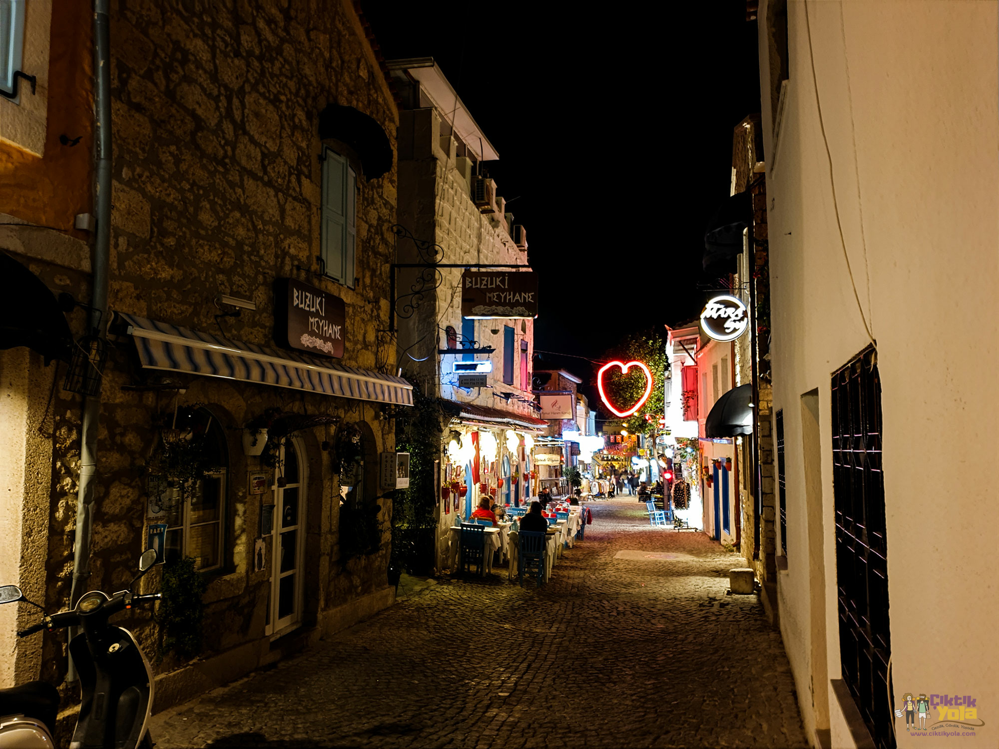 Alaçatı Meyhaneleri