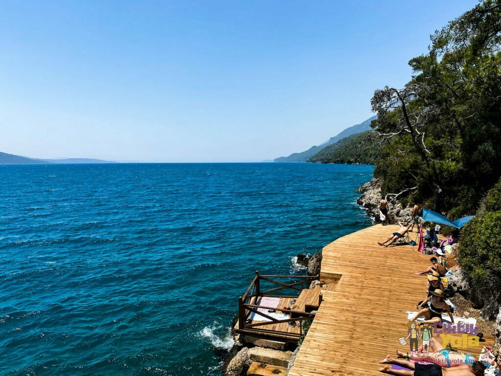 Akyaka Orman Kampı Koyları