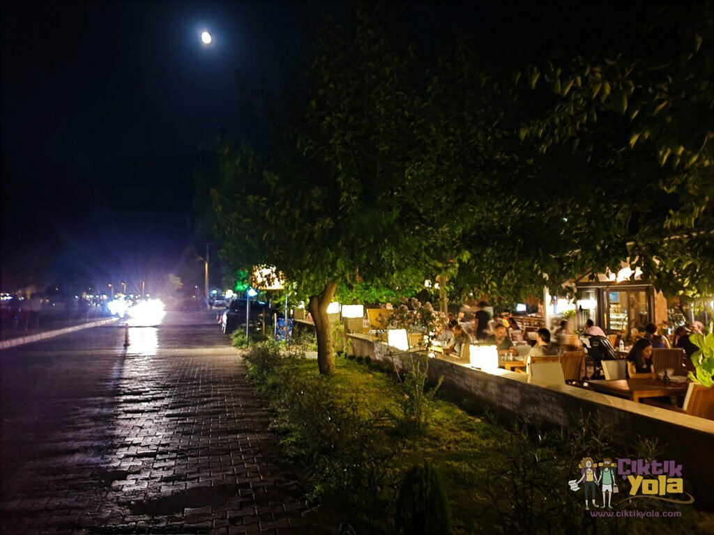 Ceneviz Hotel