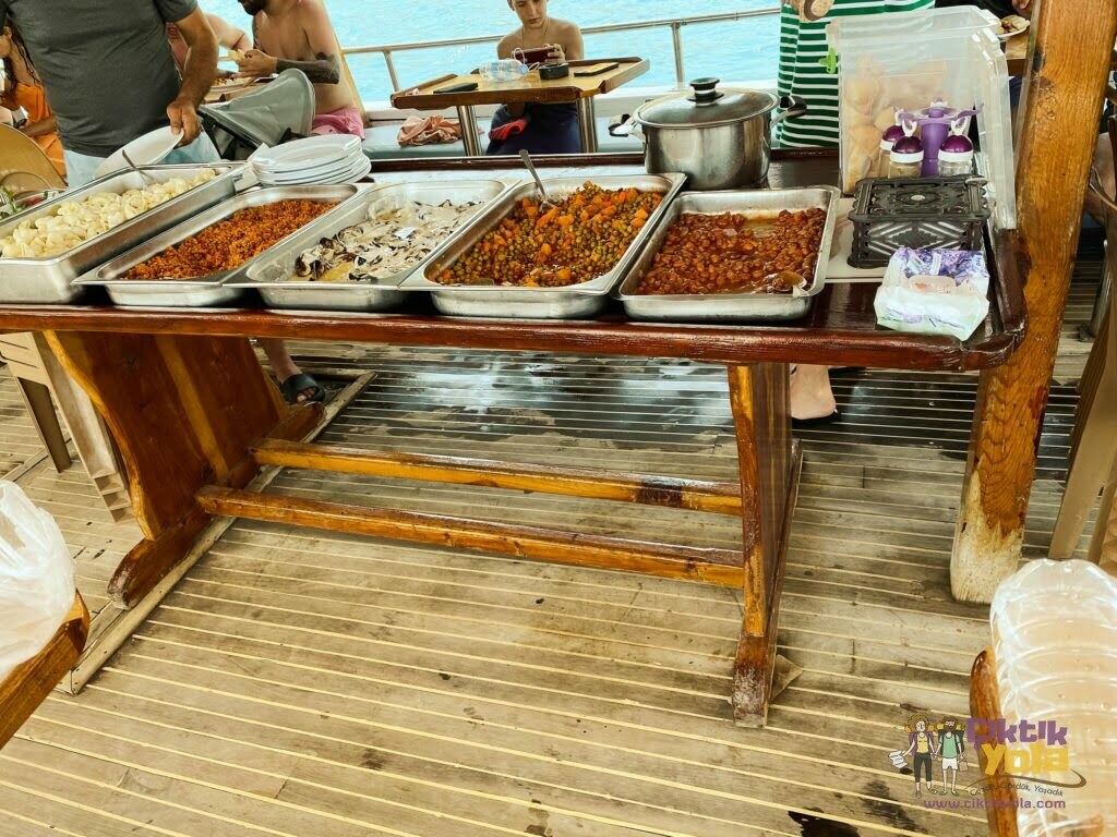 Kekova Tekne Turu Yemekleri