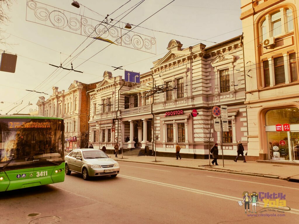 Kharkov'da Ulaşım